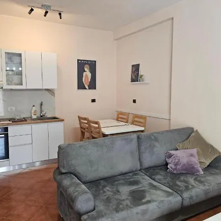 Apartment Kalpazo Myslym Shyri *