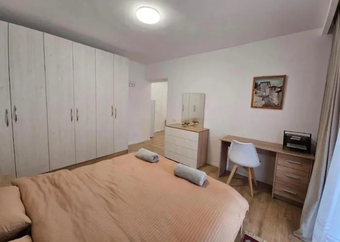 Kalpazo Myslym Shyri * Tirana